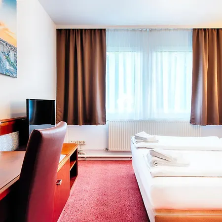 Hotel B1-3